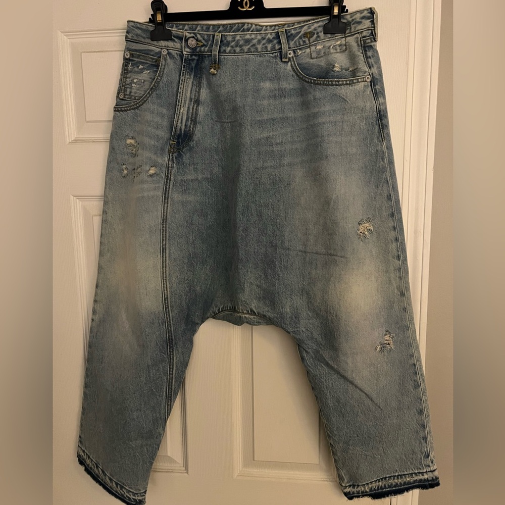 R13